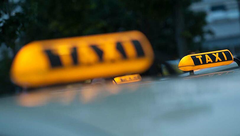 1,70 Euro zahlen Münchner für einen Kilometer Fahrt mit dem Taxi - ein echtes Schnäppchen! 1,70 Euro zahlen Münchner für einen Kilometer Fahrt mit dem Taxi - ein echtes Schnäppchen!