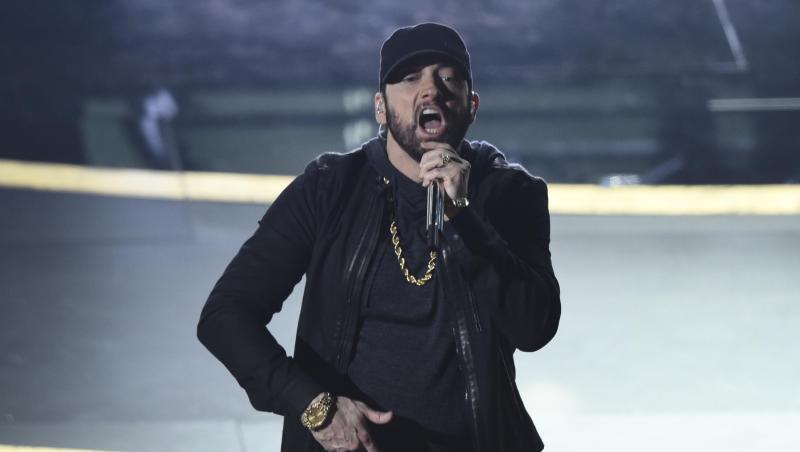 Eminem sorgte bei den Oscars für musikalische Unterhaltung - und freute sich über ein Wiedersehen mit einem Kollegen besonders. Eminem sorgte bei den Oscars für musikalische Unterhaltung - und freute sich über ein Wiedersehen mit einem Kollegen besonders.