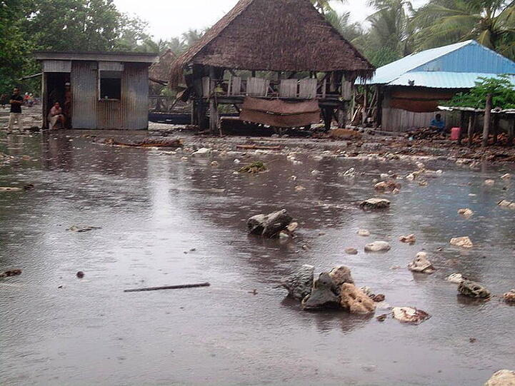 Bilder der Zerstörung! Einer der gewaltigsten je gemessenen Zyklone hat im Inselstaat Vanuatu im Südpazifik verheerende Verwüstungen angerichtet.