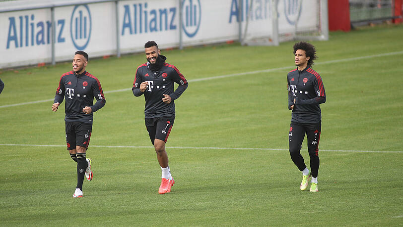 Eric Maxim Choupo-Moting (m.) am vergangenen Montag im Bayern-Training.