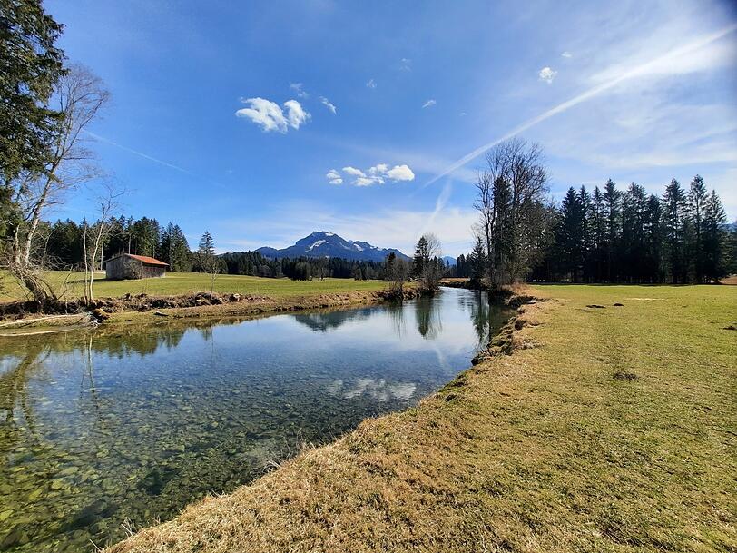Malerische Kulisse: das Leitzachufer. Malerische Kulisse: das Leitzachufer.