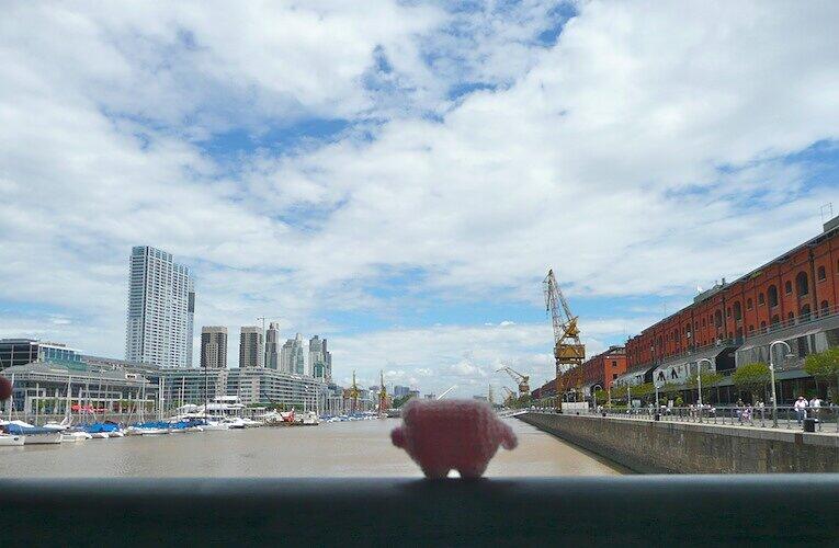 ...den Hafen von Buenos Aires...