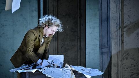 Oleg Tikhomirov in "Die Möwe"