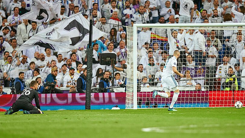 Sven Ulreich: Note 5 - In Madrid brach sich Neuer vor einem Jahr erstmals den Mittelfuß. Sein Stellvertreter war beim 1:1 durch Benzema machtlos. Rettete gegen Ronaldo zur Ecke (39.). Dann aber mit dem ganz dicken Bock, verschuldete das 1:2. Bitter.