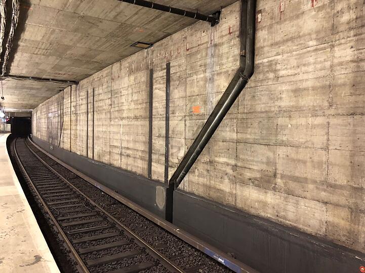 Graue Tristesse: am Bahnsteig des U-Bahnhofs Sendlinger Tor. Das soll sich ändern.