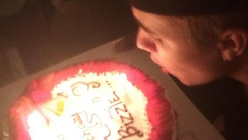 Justin Bieber feiert seinen 20. Geburtstag Justin Bieber feiert seinen 20. Geburtstag