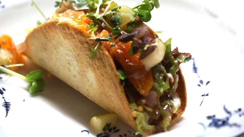 1. Gang: Kaiser-Tacos.