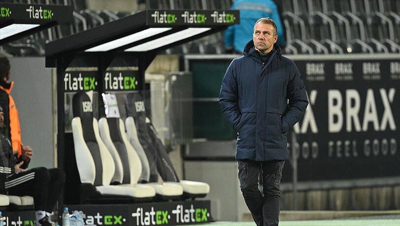 Bayern-Trainer Hansi Flick wechselte gegen Gladbach nur einmal. Bayern-Trainer Hansi Flick wechselte gegen Gladbach nur einmal.