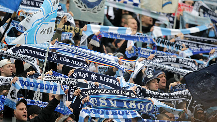 Für die Fans der Löwen gibt es seit Freitag das "12. Mann-Ticket" zu kaufen.