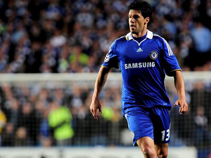 Michael Ballack steht mit Chelsea im Pokalfinale.