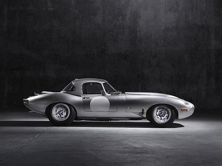 Genau wie ein F-Type von 1963 aufgebaut - nur mit modernen Maschinen: das Jaguar-Gesamtkunstwerk.