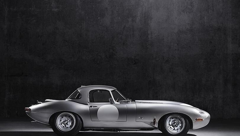 Genau wie ein F-Type von 1963 aufgebaut - nur mit modernen Maschinen: das Jaguar-Gesamtkunstwerk. Genau wie ein F-Type von 1963 aufgebaut - nur mit modernen Maschinen: das Jaguar-Gesamtkunstwerk.