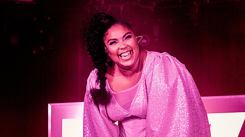 Sängerin und Rapperin Lizzo kann sich über acht Grammy-Nominierungen freuen