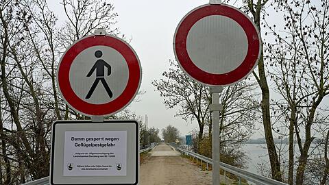 Das Landratsamt riet Spaziergänger zusätzlich zur Sperre dazu auf, das Gebiet zu meiden.
