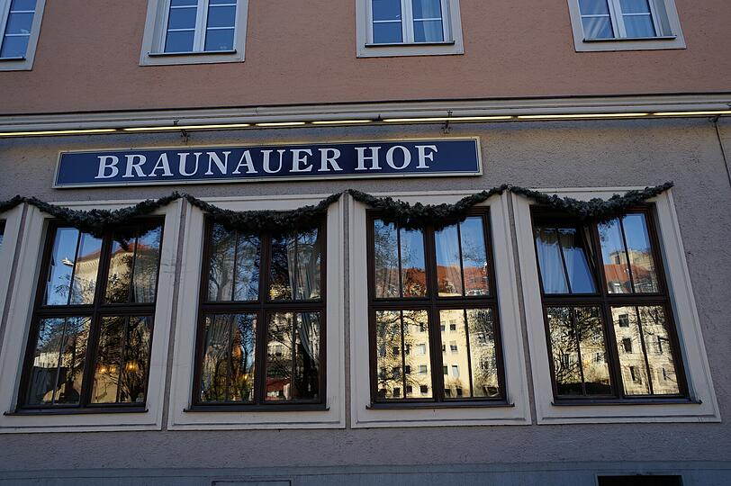 Der Braunauer Hof, eine kulinarische Institution an der Frauenstraße, gleich beim Isartor &ndash; und bald passé.