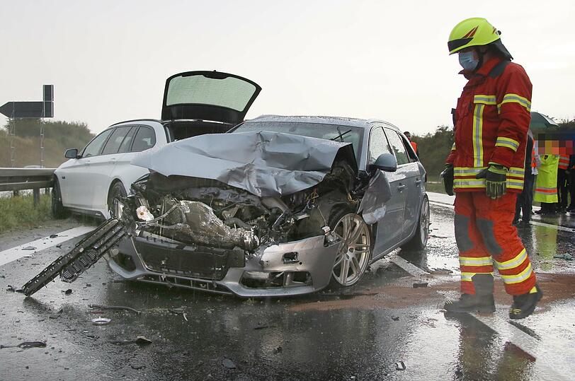 Wie es zu dem Unfall kommen konnte, ist bislang noch unklar.