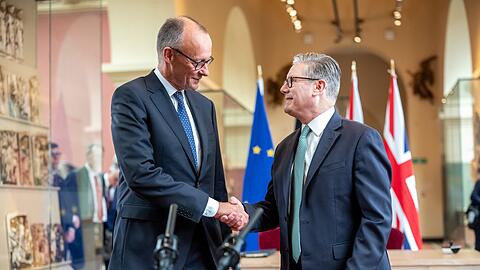 Der Vertrag umfasst 27 Seiten und wird von einem Aktionsplan mit 17 Punkten flankiert.