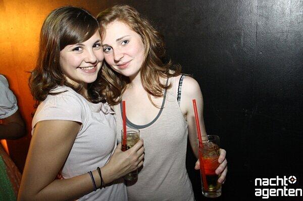 Im neuraum findet derzeit ein After-Wiesn-Showmarathon statt: "16 Tage Wies&rsquo;n - 16 Tage neuraum" Mehr Bilder unter http://www.nachtagenten.de/gallery/16-tage-wies-n-16-tage-neuraum.892568.html