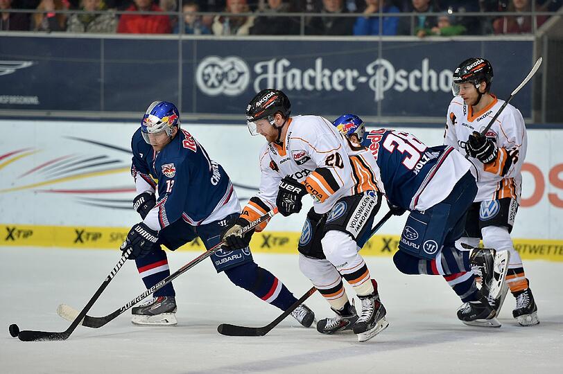 Das Playoff-Aus: Der EHC gegen Wolfsburg.