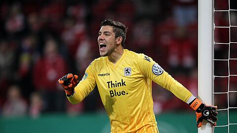Trug seinen Teil dazu bei, dass die Löwen nach HOffenheim auch den FSV Mainz ausschalten konnten: Pokal-Stammkeeper Stefan Ortega. Trug seinen Teil dazu bei, dass die Löwen nach HOffenheim auch den FSV Mainz ausschalten konnten: Pokal-Stammkeeper Stefan Ortega.