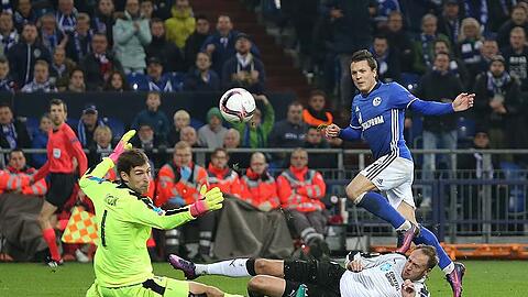 FC Schalke im Spiel gegen die Russen vom FK Krasnodar.