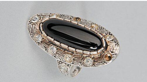 Auch Ringe waren unter dem Diebesgut (Symbolbild). Foto: Polizei