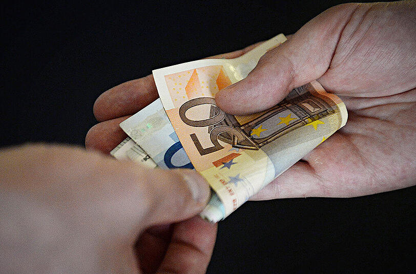 Die Verkäuferin nahm das Geld an, ohne es erneut nachzuzählen. (Symbolbild)