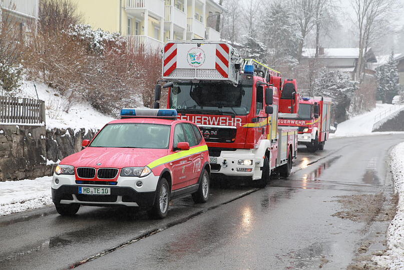 Weitere Bilder des umgestürzten Baukrans in Tegernsee