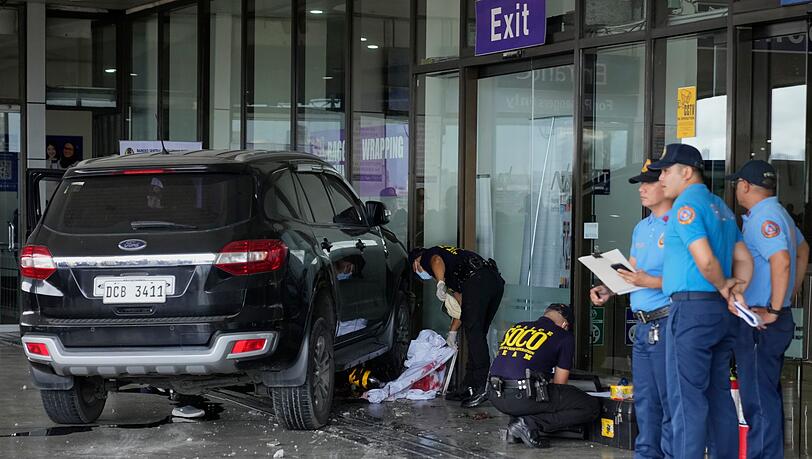 Der Fahrer des Geländewagens hatte zuvor selbst jemanden zum Flughafen gebracht.