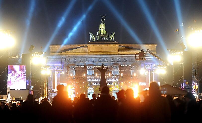 Die Straße des 17. Juni wurde zu einer riesigen Party-Meile.
