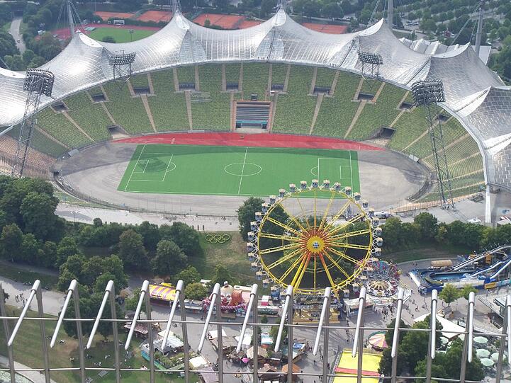 Aus dem Fernsehturm am 23. August hat AZ-Leser Heinz Dobler das Sommerfest fotografiert.