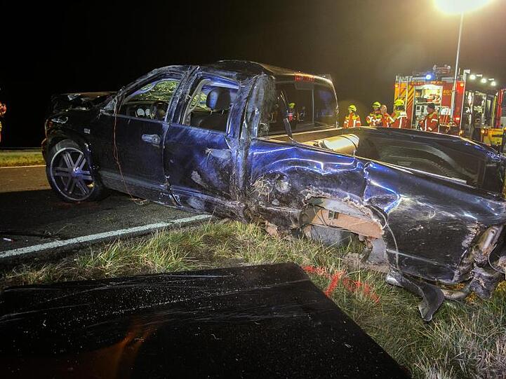 Vorfahrt missachtet: Auto überschlägt sich. Foto: PFAE/Klein/-/dpa