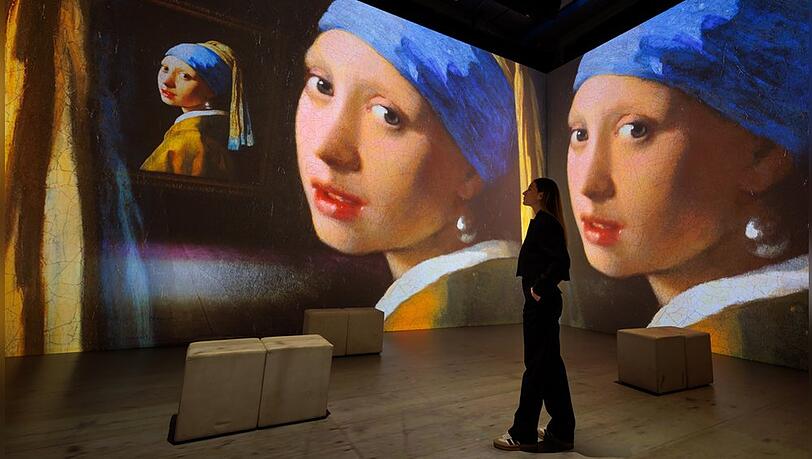 "Das Mädchen mit dem Perlenohrring" in der Ausstellung "Vermeer - Meister des Lichts" "Das Mädchen mit dem Perlenohrring" in der Ausstellung "Vermeer - Meister des Lichts"