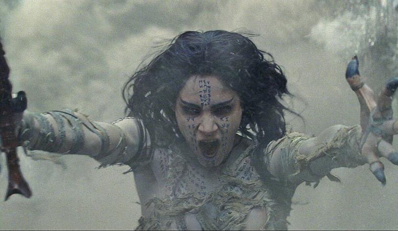Auch Mumien (Sofia Boutella) finden es nicht toll, geweckt zu werden.