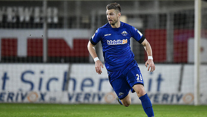 Am 2. September 2013 wechselte Florian Hartherz zum SC Paderborn 07, der am Ende der Saison dann als Zweitliga-Zweiter in die Bundesliga aufstieg. Am 2. September 2013 wechselte Florian Hartherz zum SC Paderborn 07, der am Ende der Saison dann als Zweitliga-Zweiter in die Bundesliga aufstieg.