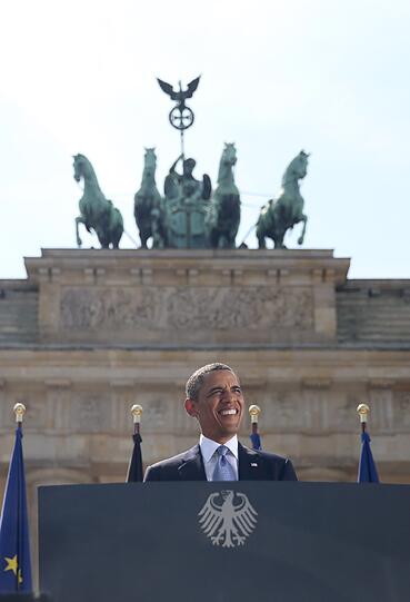 US-Präsident Obama spricht am Brandenburger Tor.