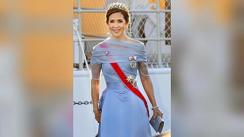 Königin Mary trug ein Kleid von Birgit Hallstein.