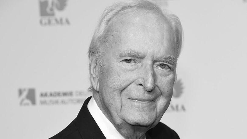 Trauer um Komponist Martin Böttcher. Der 91-Jährige ist am 19. April gestorben. In mehr als 60 Jahren verfasste Martin Böttcher die Musik zu über 50 Kinofilmen und 300 Fernsehproduktionen. Unter anderem hat er die "Winnetou"-Melodien komponiert.