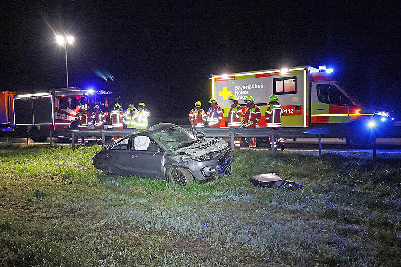 Der Suzuki erlitt bei dem Unfall einen Totalschaden.