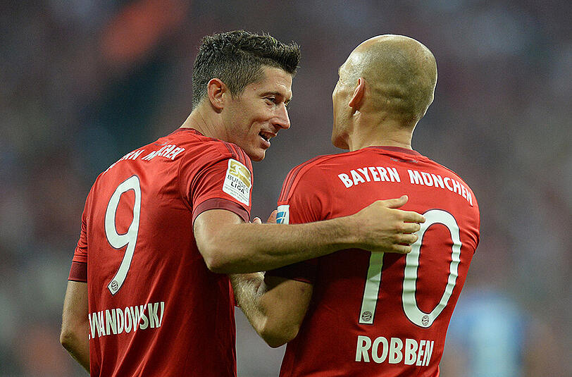 Nach dem Spiel schlug Robert Lewandowski (l.) kritische Töne an - Grund dafür waren die Einzelaktionen von Arjen Robben.