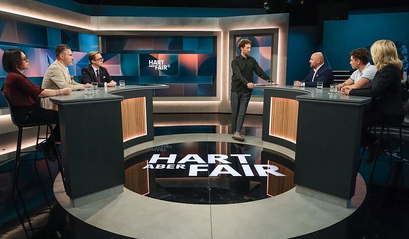 Bei "Hart aber fair" wurde hitzig diskutiert - und viel durcheinander geredet. Bei "Hart aber fair" wurde hitzig diskutiert - und viel durcheinander geredet.