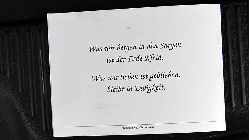 "Was wir lieben ist geblieben, bleibt in Ewigkeit."