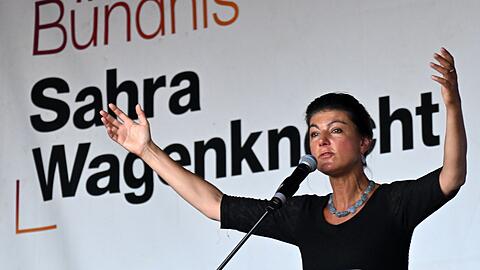 Die nach der Politikerin Sahra Wagenkecht benannte Partei BSW erlebt auch in Bayern Interesse von potenziellen Mitgliedern (Archivbild).