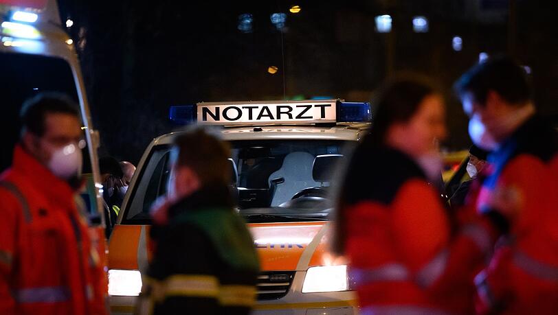 NRW-Innenminister Herbert Reul will Angriffe auf Gesundheitspersonal in der Kriminalitätsstatistik erfassen. (Symbolbild) NRW-Innenminister Herbert Reul will Angriffe auf Gesundheitspersonal in der Kriminalitätsstatistik erfassen. (Symbolbild)