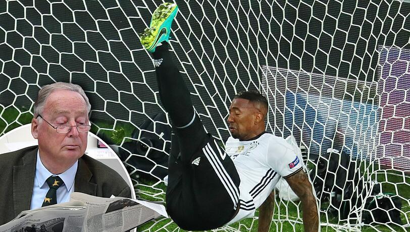 Nach dieser Aktion dürfte auch Alexander Gauland (l.) von der AfD Kenntnis von Deutschlands bestem Verteidiger, Jerome Boateng, genommen haben. Nach dieser Aktion dürfte auch Alexander Gauland (l.) von der AfD Kenntnis von Deutschlands bestem Verteidiger, Jerome Boateng, genommen haben.