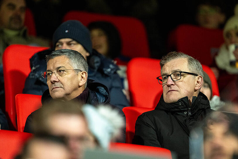 Sie ziehen die Fäden beim FC Bayern: Präsident Herbert Hainer (l.) und Vorstandschef Jan-Christian Dreesen.