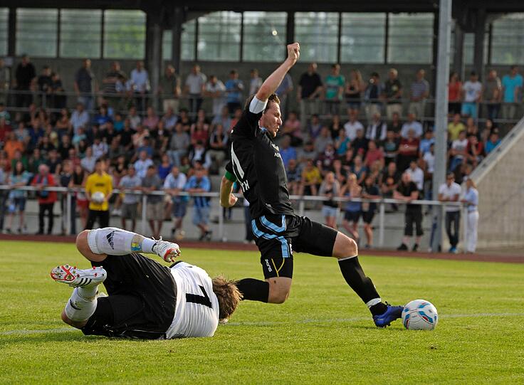 Die Löwen haben am Dienstagabend das erste Testspiel der Saison mit 13:0 beim Kreisligisten FC Leutkirch gewonnen. Die Bilder des Spiels.