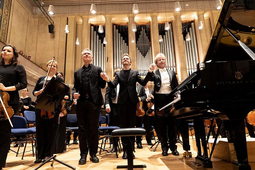 Der Komponist Hans Abrahamsen, der Pianist Alexandre Tharaud und der Dirigent Franz Welser-Möst im Herkulessaal.