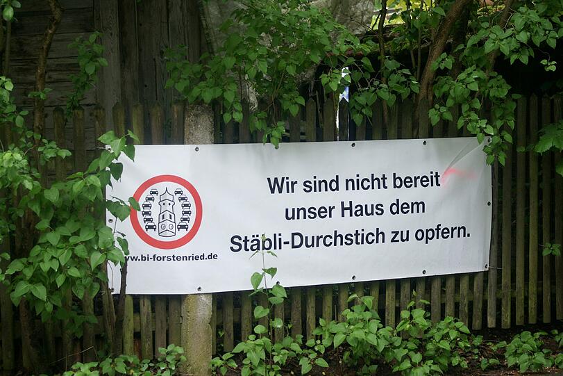 Vom Tisch: der Stäbli-Durchstich.