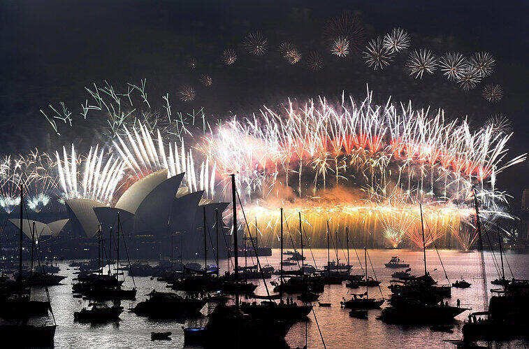 Feuerwerk über Sydney - gegen 14 Uhr deutscher Zeit begrüßten die Australier das neue Jahr.